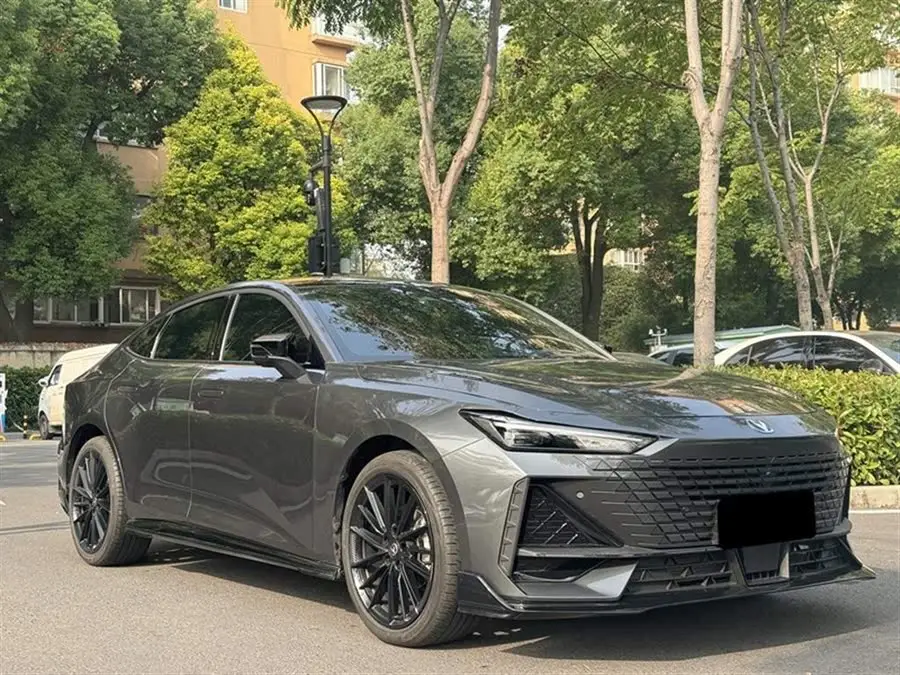 Changan UNI-V 2023 1.5T Sport Version