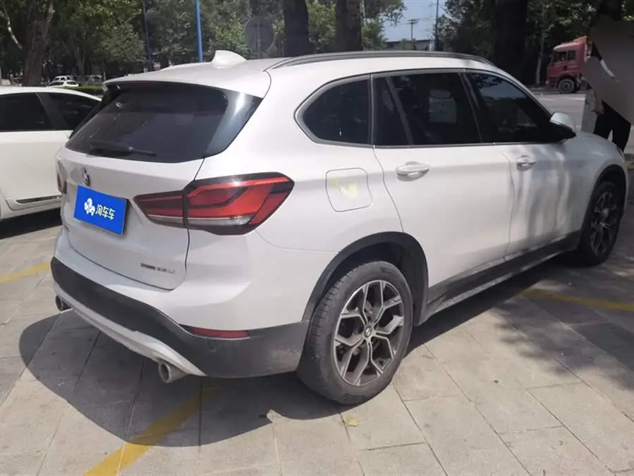 BMW X1 2021 sDrive25Li Leading Edition