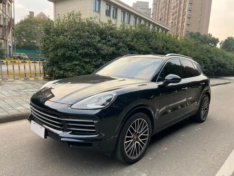2022 Cayenne 3.0T Platinum Edition