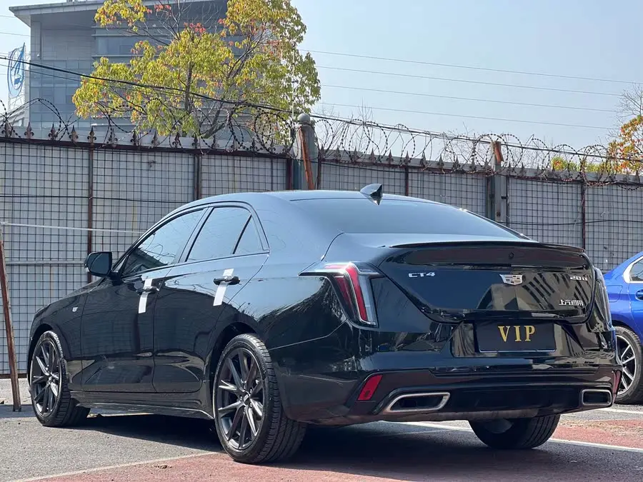 كاديلاك CT4 2021 28T بريميوم