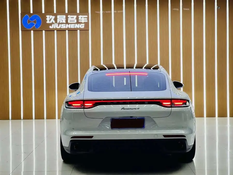 2023 Panamera 4 Executive Long Wheelbase 2.9T