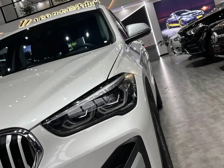 بي إم دبليو X3 2022 xDrive30i الطراز الرائد حزمة M ليلية