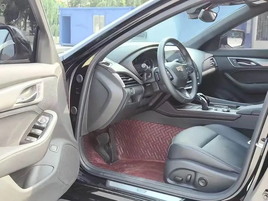 Cadillac CT5 2023 28T Luxury (Standard Version)