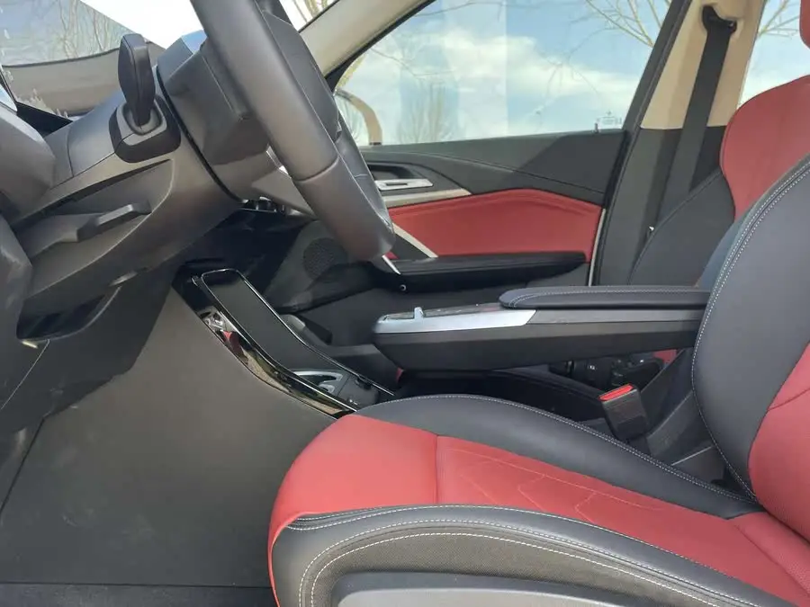 BMW X1 2023 xDrive25Li X Design Package