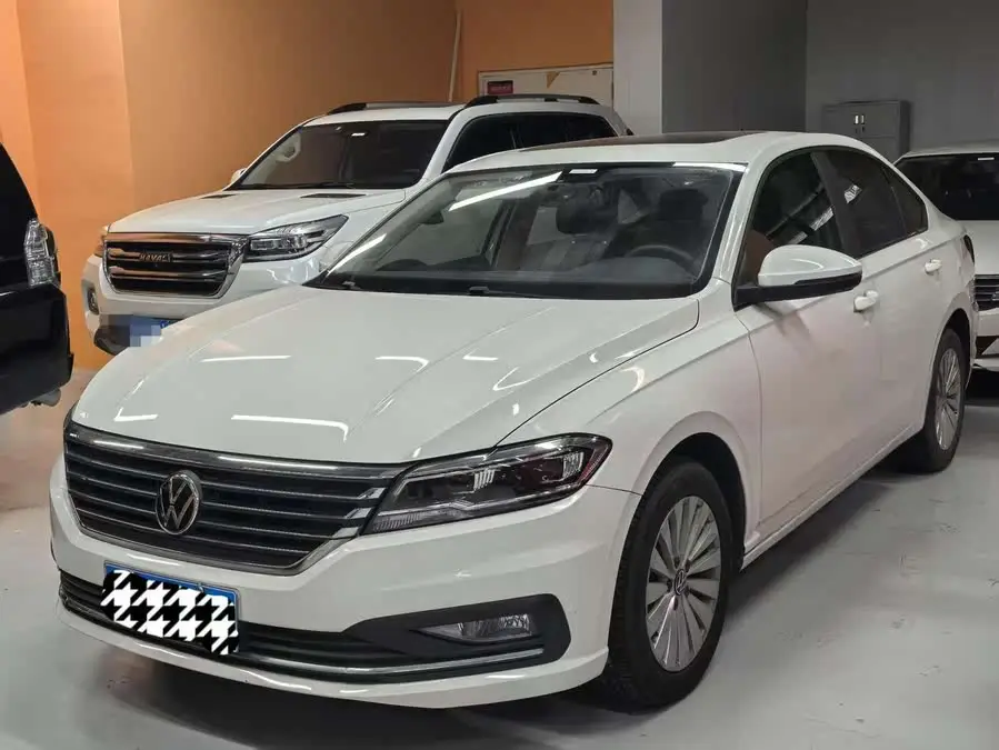 لافيدا 2021 280TSI DSG النسخة الفاخرة