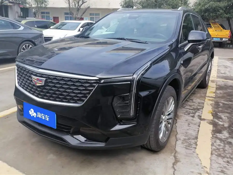 Cadillac XT4 2024 28T Luxury FWD