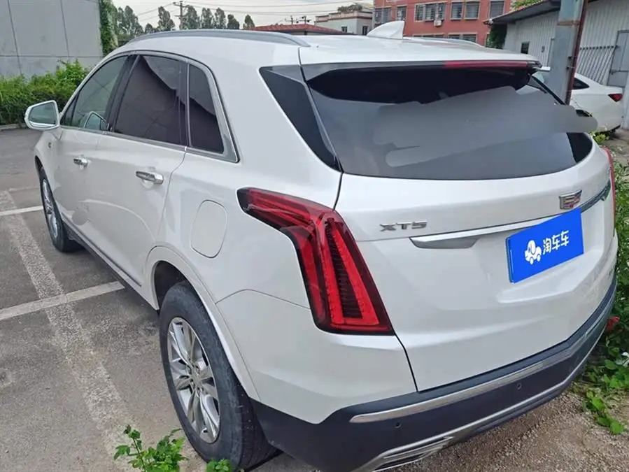 Cadillac XT5 2022 2.0T FWD Luxury