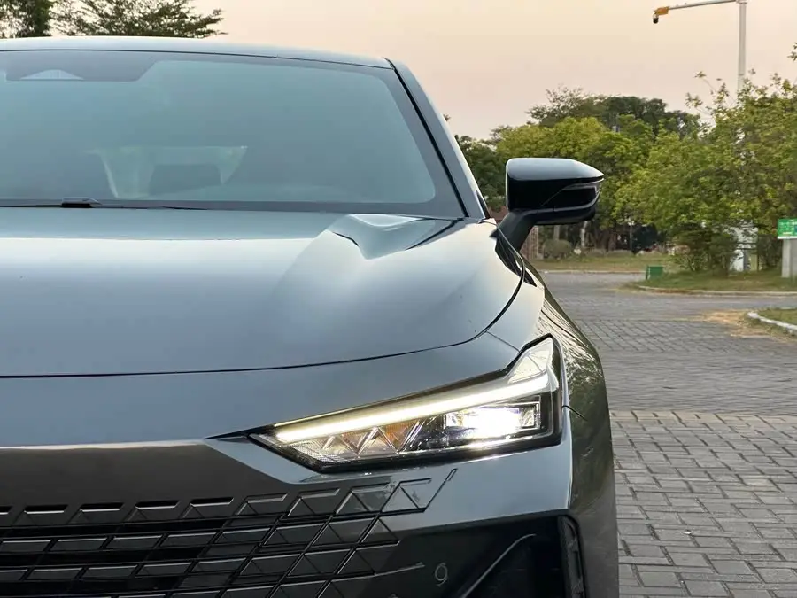 Changan UNI-V 2023 1.5T Sport Edition