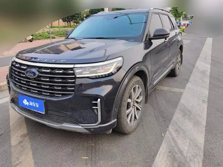 Explorer 2023 EcoBoost 285 4WD Titanium Edition 6-seater