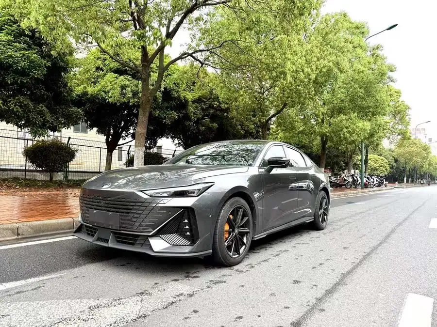 Changan UNI-V 2022 1.5T Premium