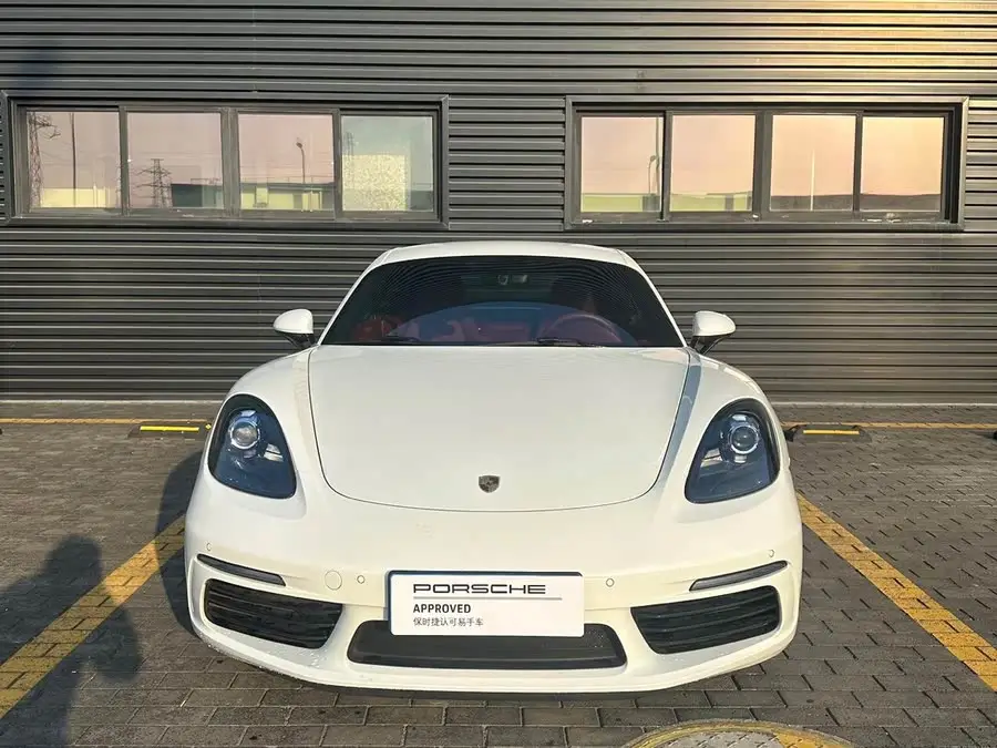 Porsche 718 2022 Cayman 2.0T