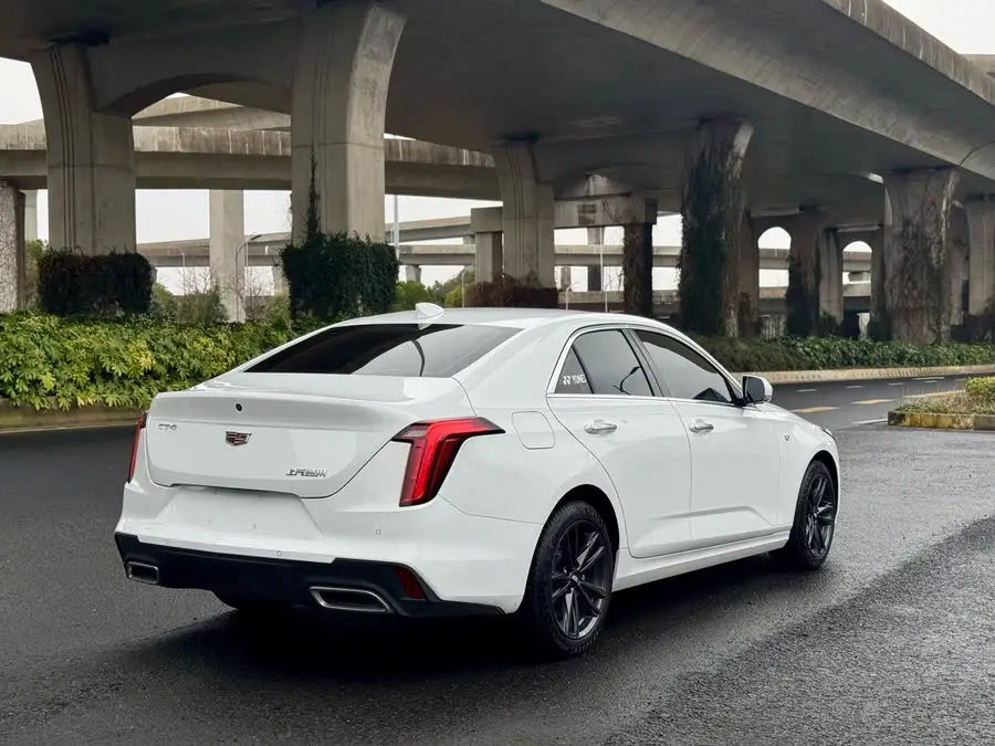 Cadillac CT4 2022 28T Luxury