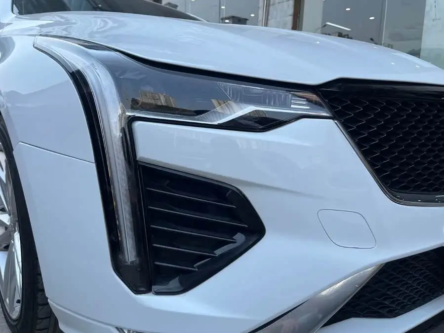 Cadillac CT4 2021 28T Luxury