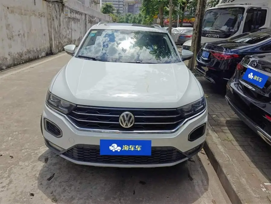 T-ROC 2020 طراز 280 TSI DSG دفع ثنائي مريح