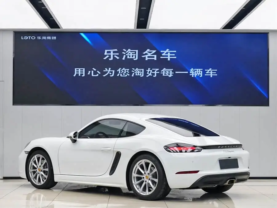 Porsche 718 2022 Cayman 2.0T