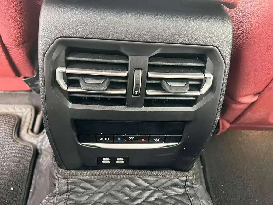 بي إم دبليو i3 2024 eDrive 35 L