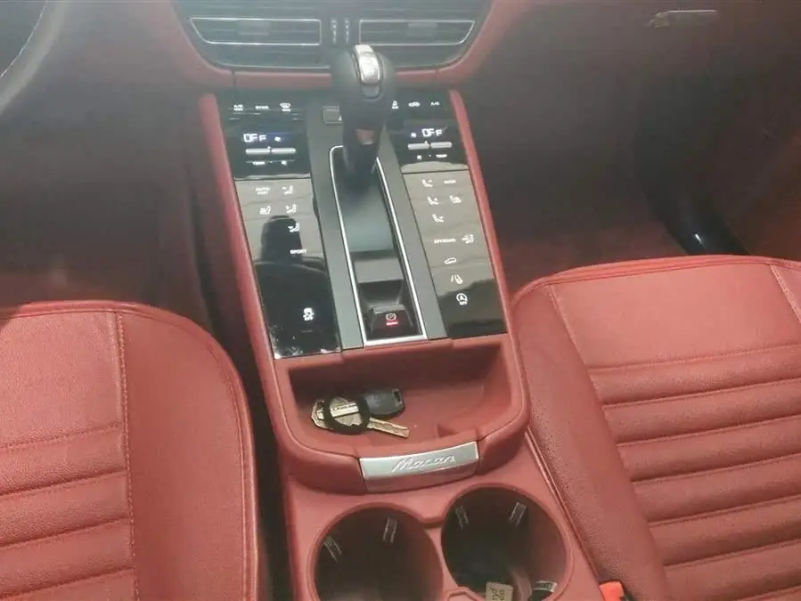 2023 Macan Macan 2.0T