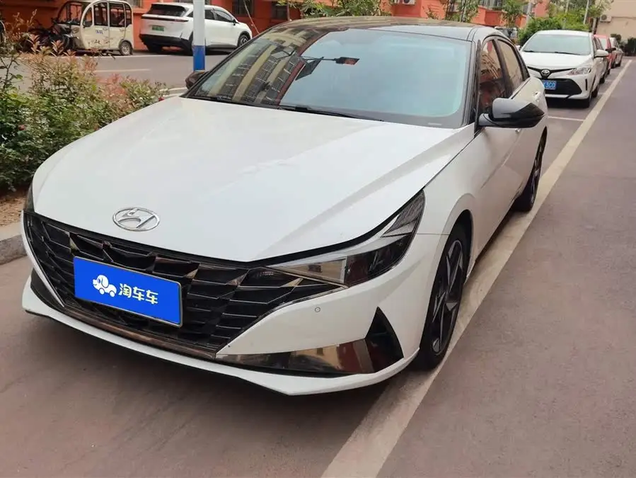 إيلانtra 2021 1.5L CVT LUX النسخة الفاخرة