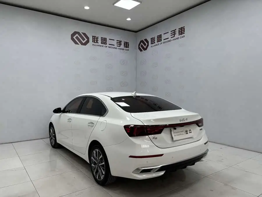 كيا K3 2021 1.5L CVT الإصدار الأنيق