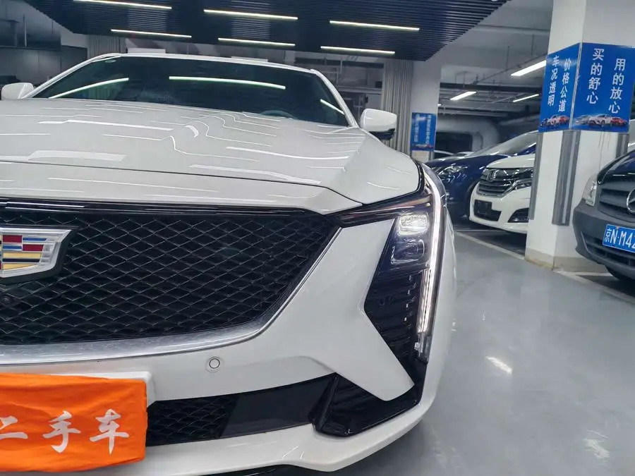 كاديلاك CT5 2024 28T بلاتينيوم