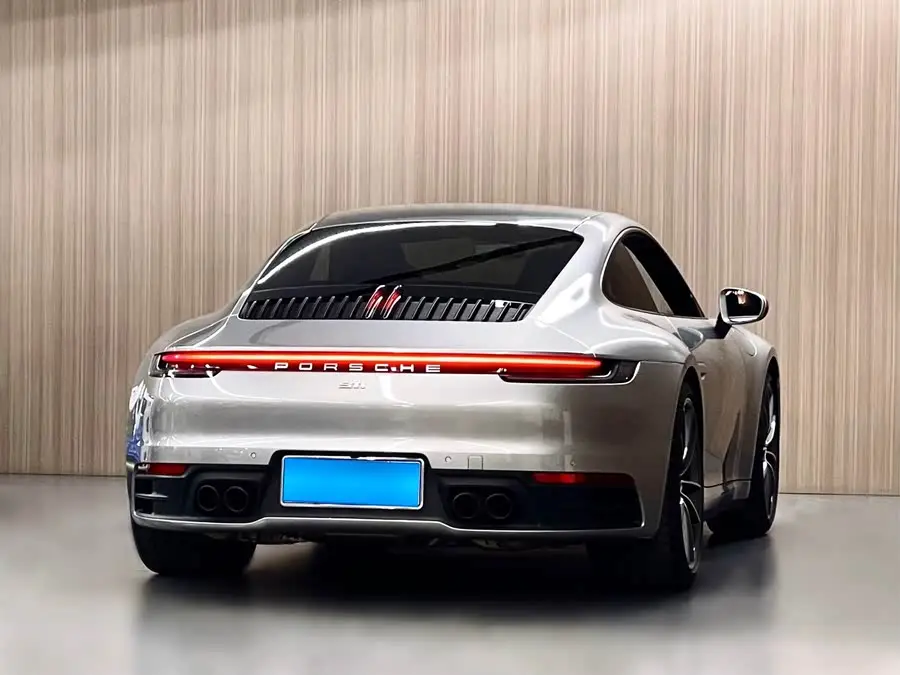 Porsche 911 2020 Carrera 3.0T