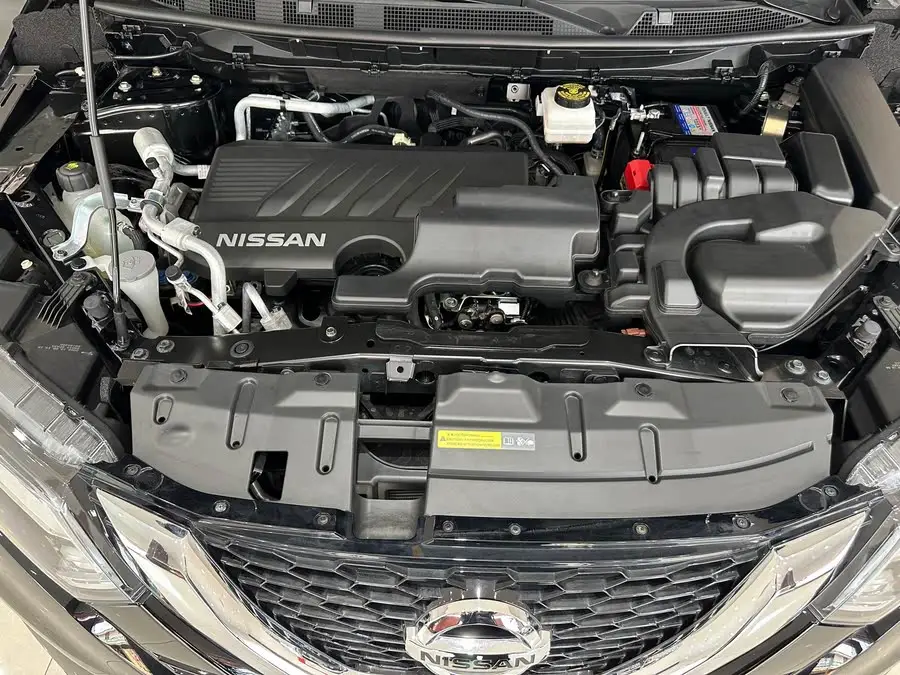 2022 نيسان قاشقاي 2.0 لتر CVT XV بريم إصدار فاخر