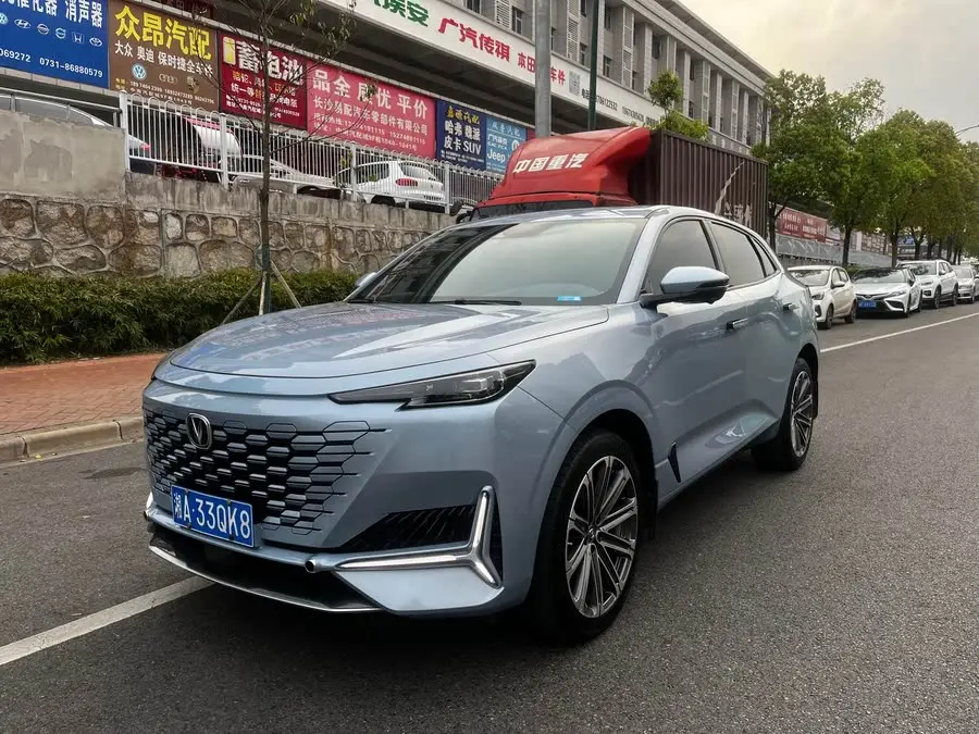 شانجان UNI-K 2021 2.0T الفاخرة