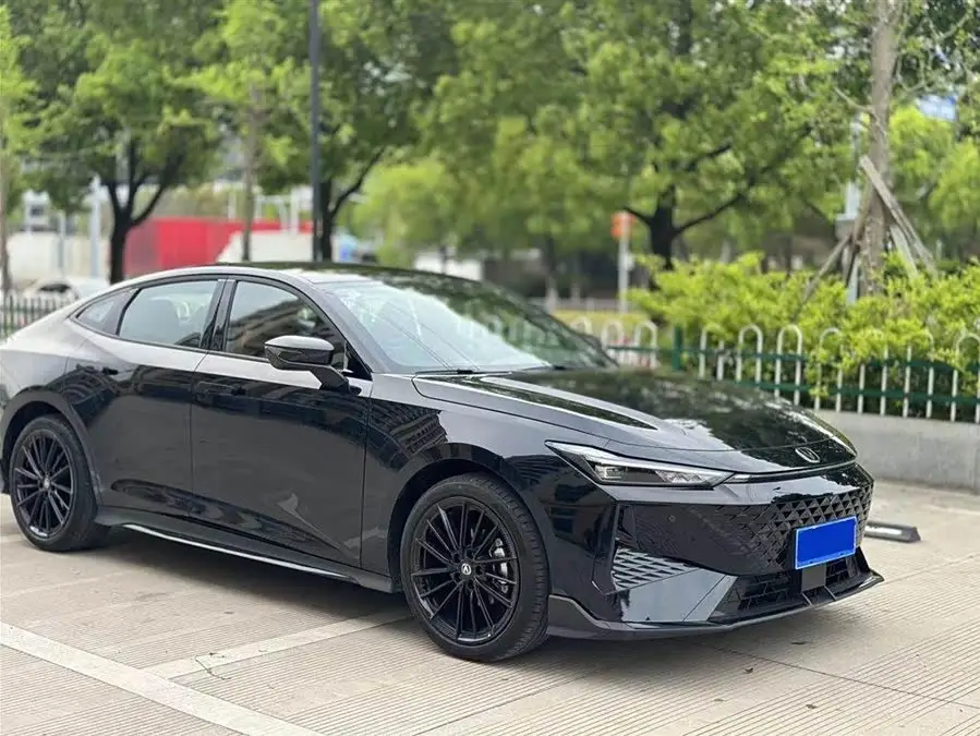 Changan UNI-V 2024 1.5T Premium Sports Edition