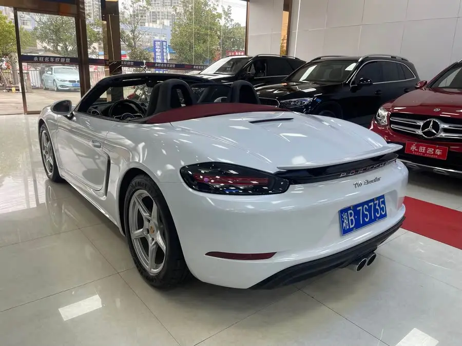 Porsche 718 2020 Model Boxster 2.0T