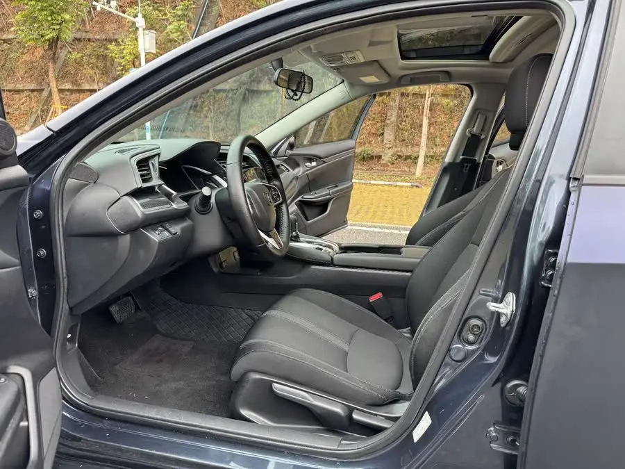 Civic 2019 220TURBO CVT Sport Version National V