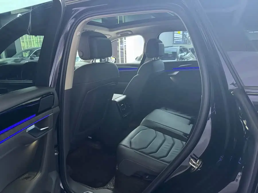 Touareg 2022 3.0 TSI R-Line Black Sport Package