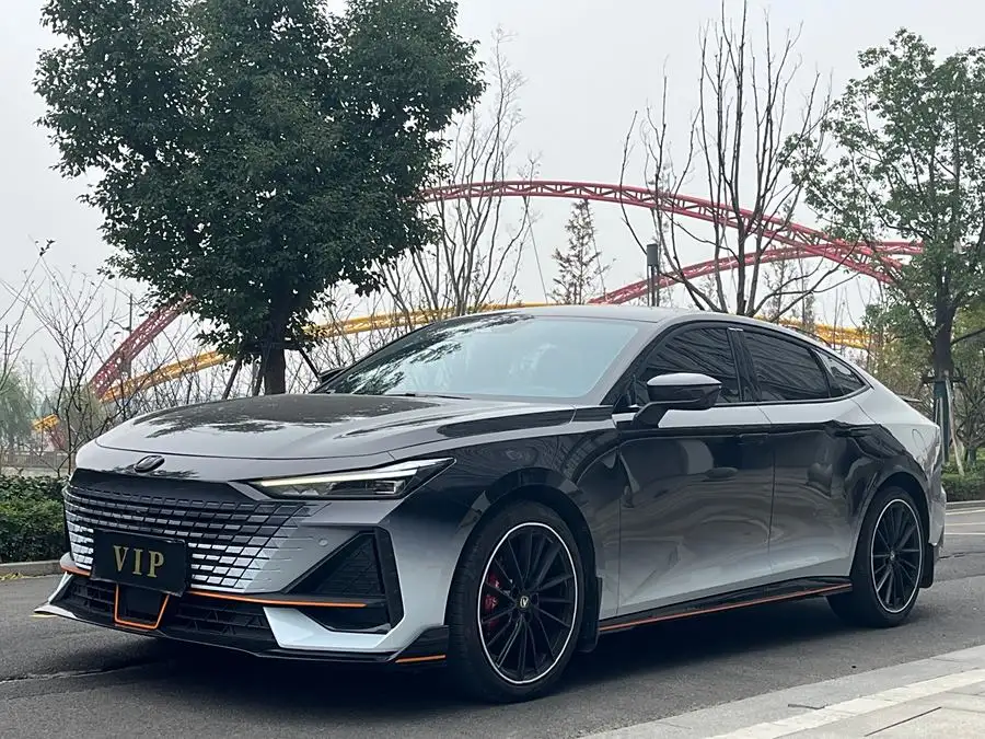 Changan UNI-V 2023 1.5T Sport Edition