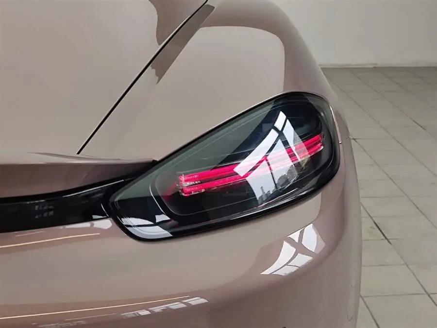 Porsche 718 2022 Spyder 2.0T