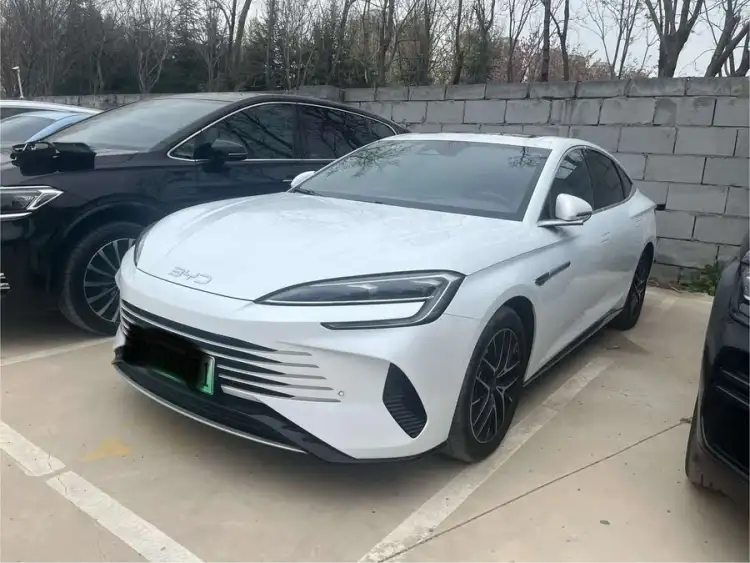 Sealion 2023 DM-i 1.5L 121km Premium