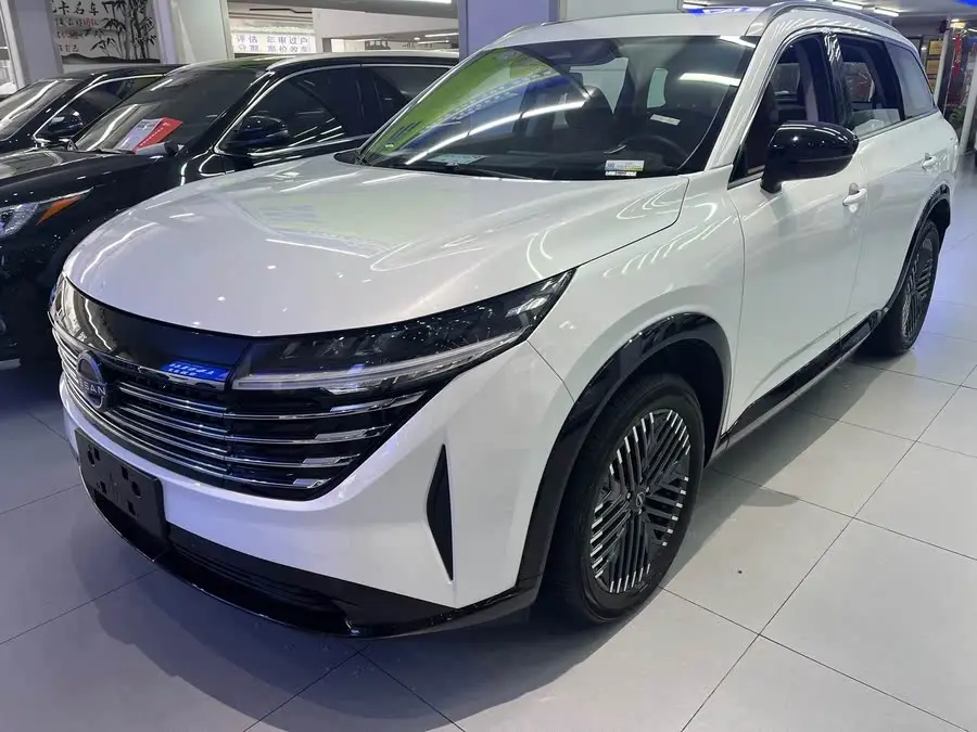 تانلو 2024 موديل 380VC-TURBO نسخة البريستيج الذكية للدفع الرباعي 6 مقاعد