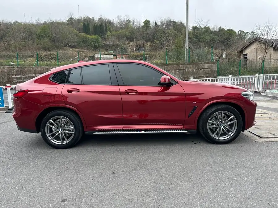 بي إم دبليو X4 2020 xDrive25i طقم رياضي M