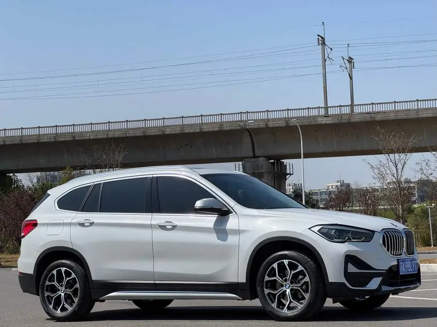 BMW X1 2022 sDrive20Li Fashion Edition