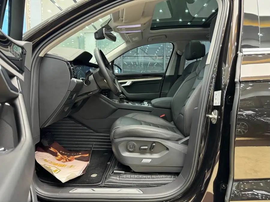 Touareg 2021 3.0 TSI R-Line Classic Sport Package