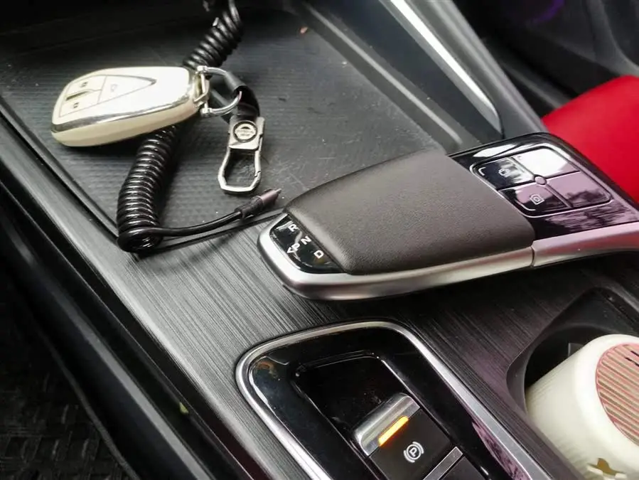 شانجان UNI-T 2020 1.5T الفاخرة