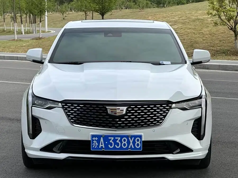 Cadillac CT4 2022 28T Luxury