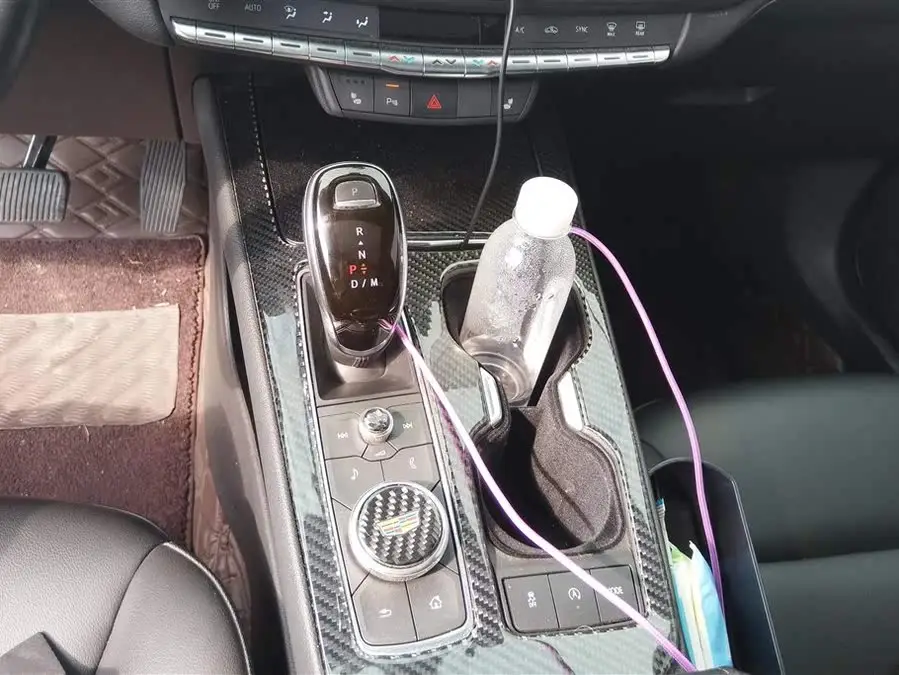 Cadillac XT4 2021 28T FWD Premium