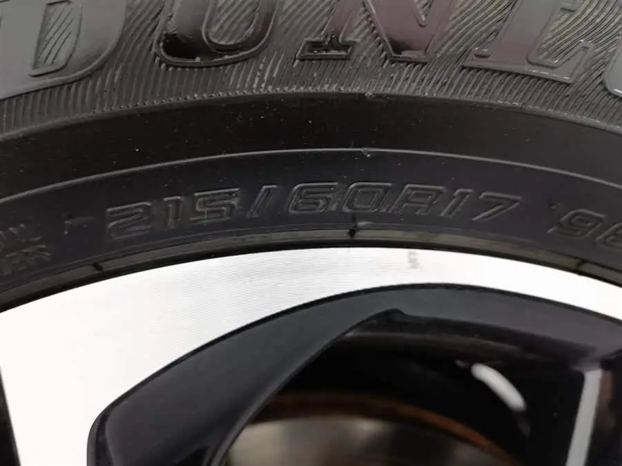 تويوتا C-HR 2020 2.0L النسخة الرائدة