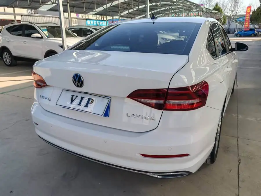 Lavida 2022 1.5L Automatic Comfort Version