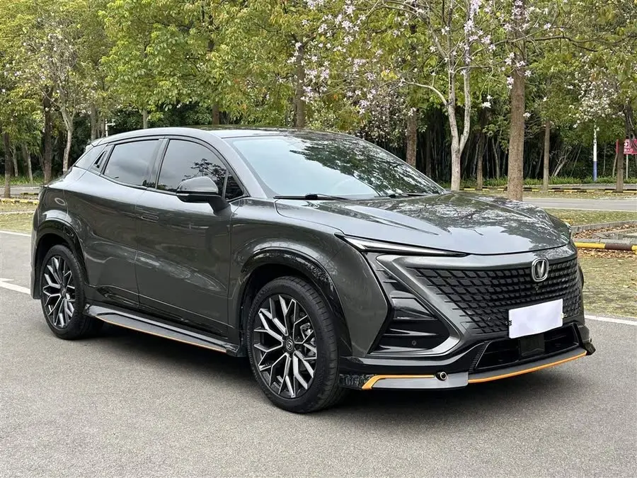 شانغن UNI-T 2022 1.5T الفاخرة