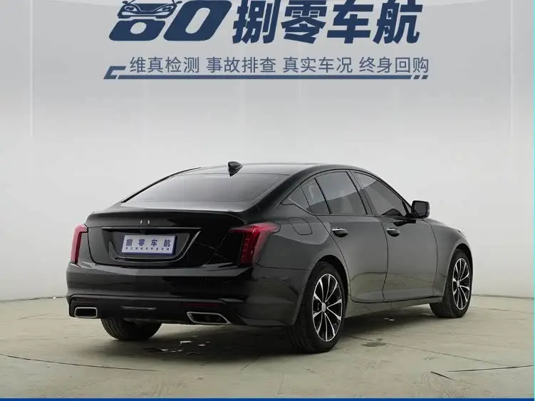 كاديلاك CT5 2023 28T الفاخرة (الإصدار القياسي)