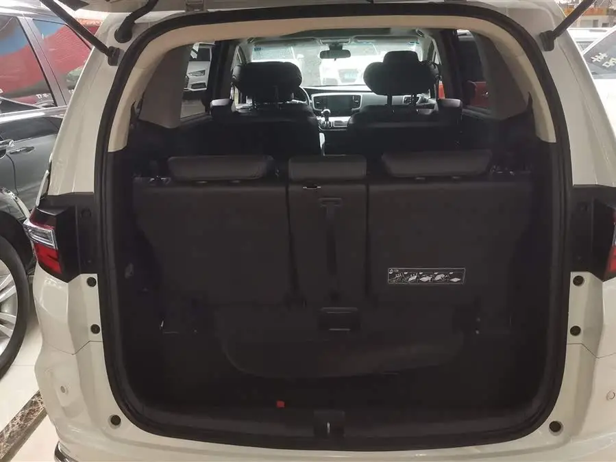 أوديسي 2021 2.0L روي·إكسلنس