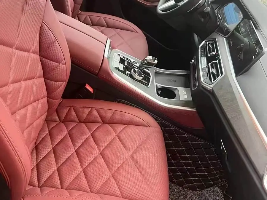 BMW X5 2022 Model xDrive 30Li Luxury M Sport Package