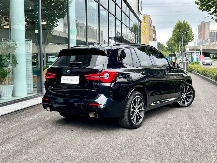 BMW X3 2023 xDrive30i Leading Model M Night Package