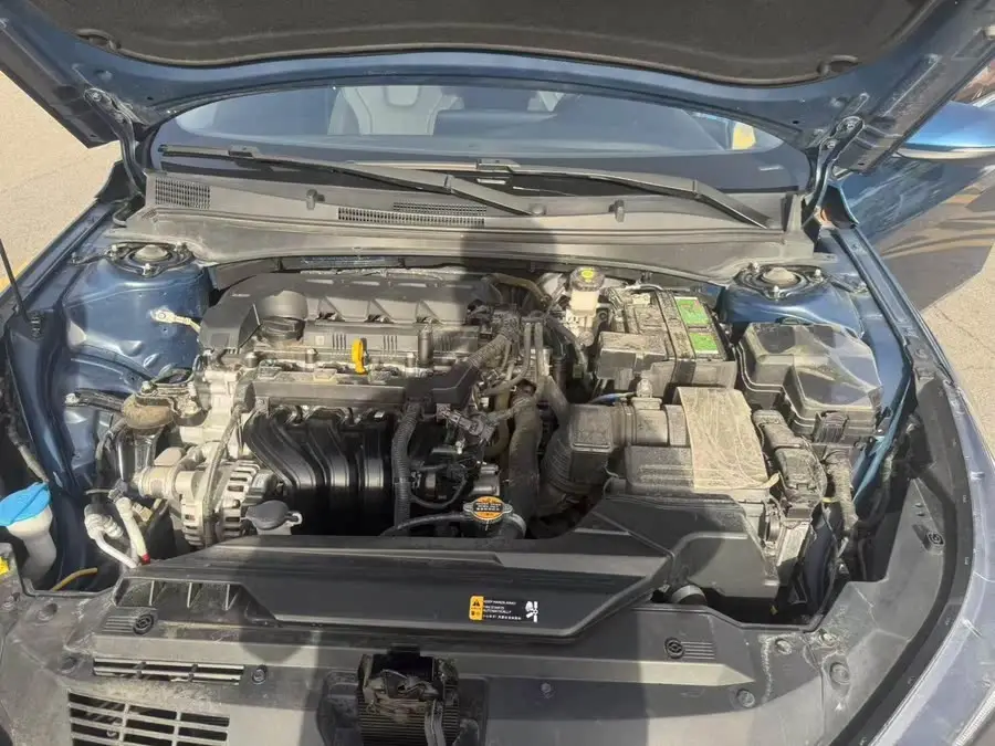 Elantra 2021 1.5L CVT LUX Premium