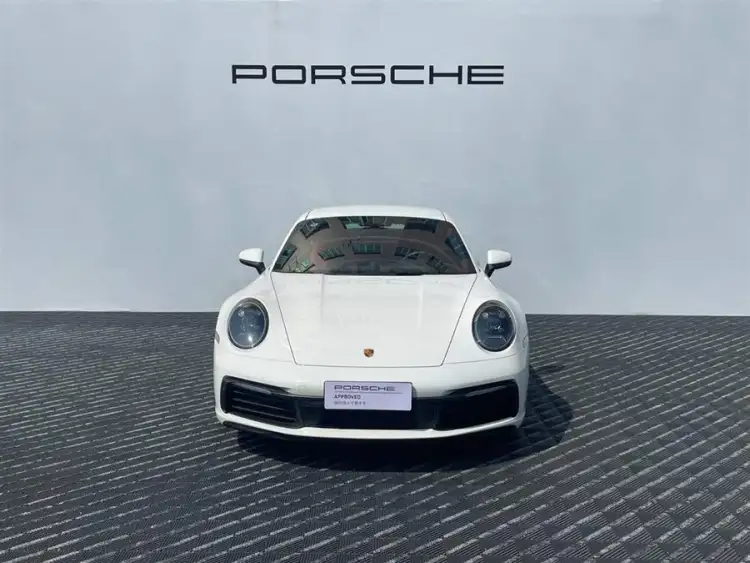 Porsche 911 2023 Carrera 4 3.0T